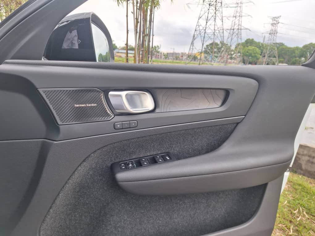 Volvo  XC40 Recharge Ultimate, Pure Electric, Electric