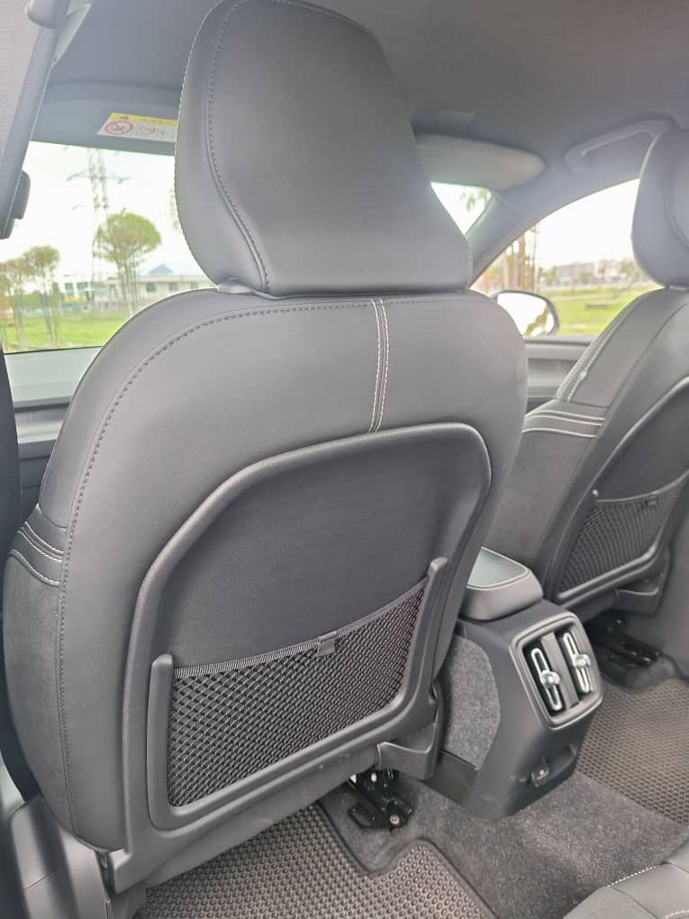 Volvo  XC40 Recharge Ultimate, Pure Electric, Electric