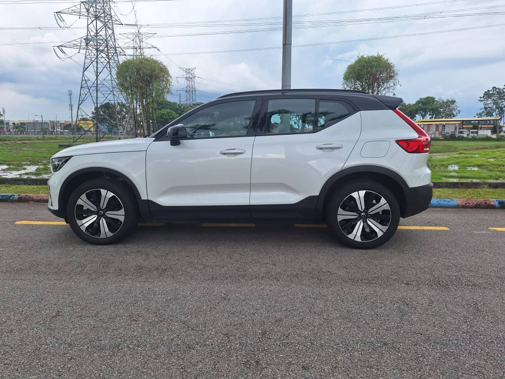Volvo  XC40 Recharge Ultimate, Pure Electric, Electric