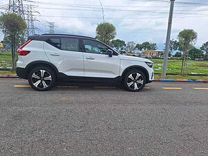 Volvo  XC40 Recharge Ultimate, Pure Electric, Electric